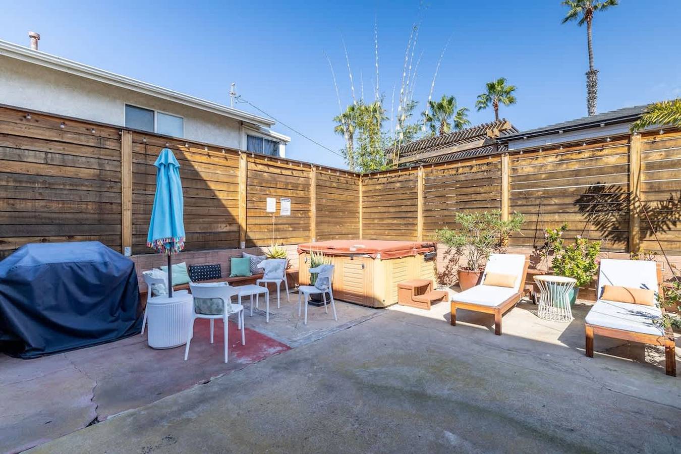 Ocean Beach Bungalow - Close To Beach in San Diego, San Diego County