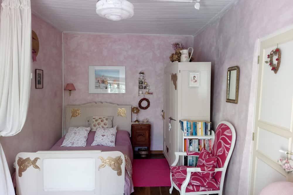 Charming traditional Vendeen Cottage in Saint-Vincent-sur-Graon, Vendée