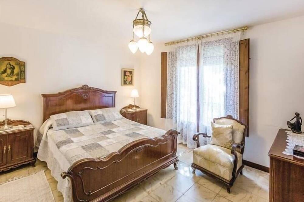 Inmobooking Mas Xanxo in Riudoms, Costa Dorada