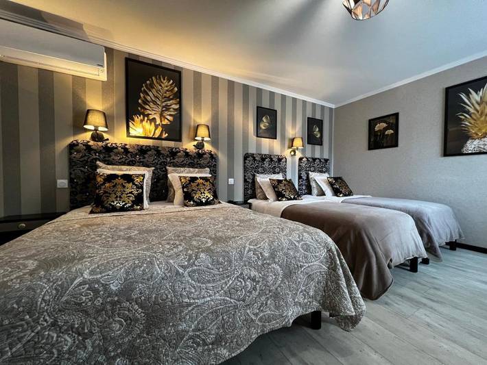 Hôtel pour 2 personnes, avec piscine et jardin, animaux acceptés à Roullet-Saint-Estèphe - 3