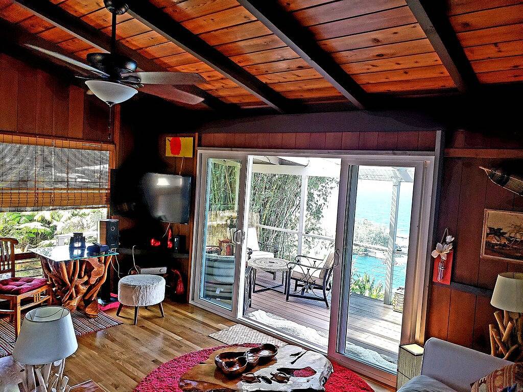 2 Schlafzimmer / 2 Badezimmer Oceanfront Cliff House an der Küste von Hamakua in Laupahoehoe, Hamakua