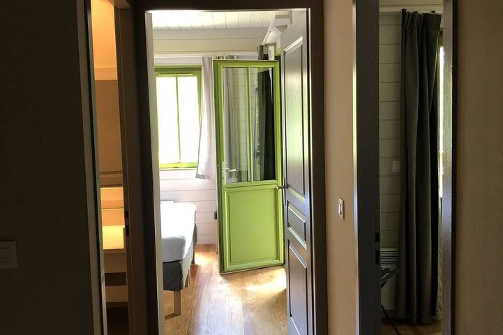 Location de vacances pour 9 personnes, avec jardin et terrasse, animaux acceptés dans Plage de Bélisaire - 2