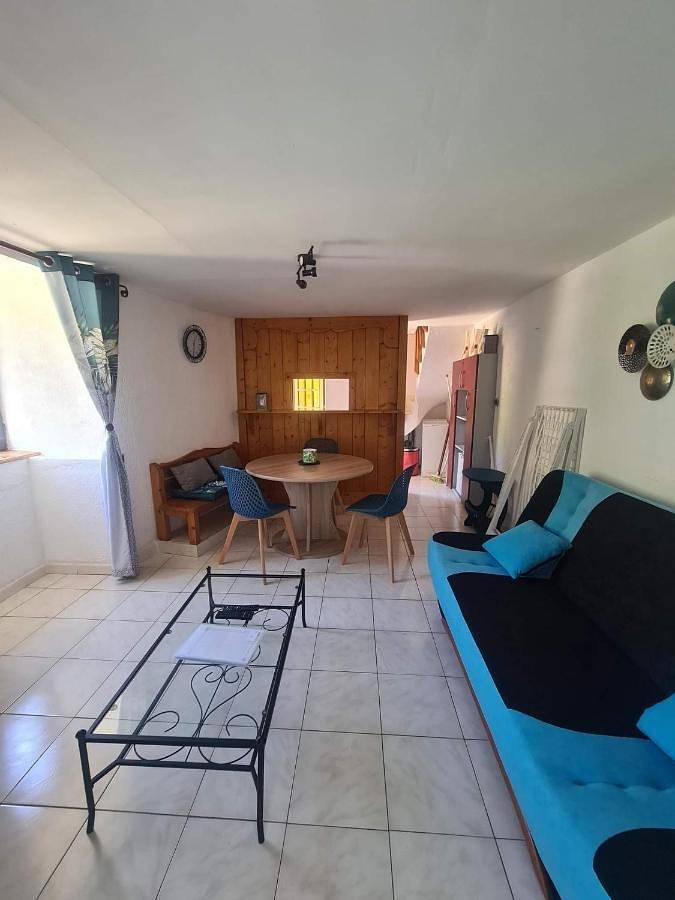 Location de vacances pour 4 personnes, avec vue ainsi que piscine et balcon, adapté aux familles à Sainte-Enimie - 4
