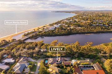 Holiday Home for 14 People in Mount Martha, Mornington Peninsula, Photo 2