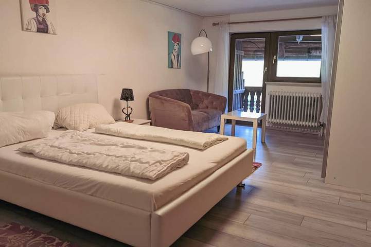 Ferienwohnung für 3 Personen, mit Garten und Sauna in Furtwangen