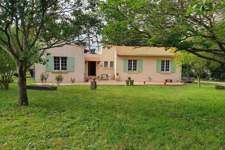 Casa de vacaciones para 6 personas, con terraza y jardín - 1