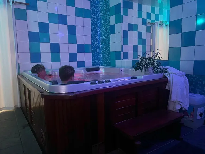 Apartamento de vacaciones para 4 personas, con jacuzzi y terraza - 1