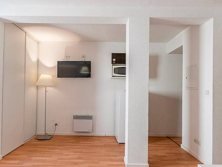 Camping pour 2 personnes, animaux acceptés à La Londe-les-Maures - 2