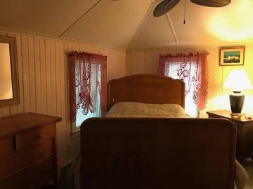 Vacation Home for 10 Guests in Old Orchard Beach, Maine, Picture 1