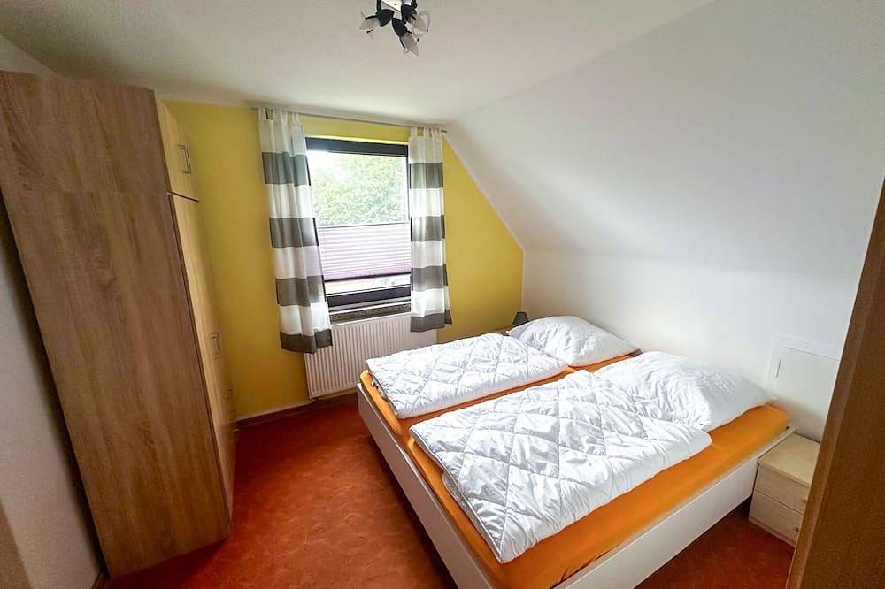 Ganze Wohnung, Dach-Ferienwohnung - Ferienwohnungen in Patzig auf Rügen in Patzig, Bergen auf Rügen und Umgebung
