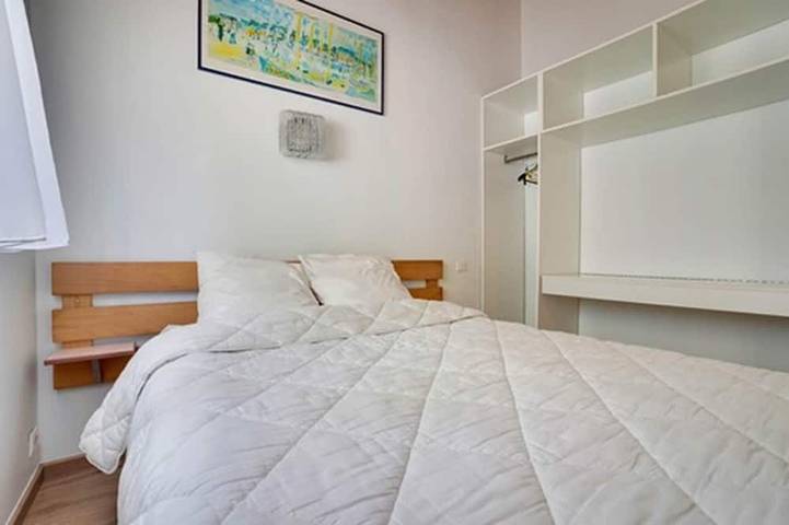 Vacation Home: 2 Bedrooms, Sleeps 5 in La Faute-sur-Mer, L'Aiguillon-la-Presqu'île