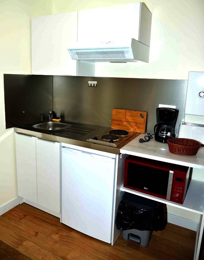 Two-Bedroom Apartment in Douai, Département Nord