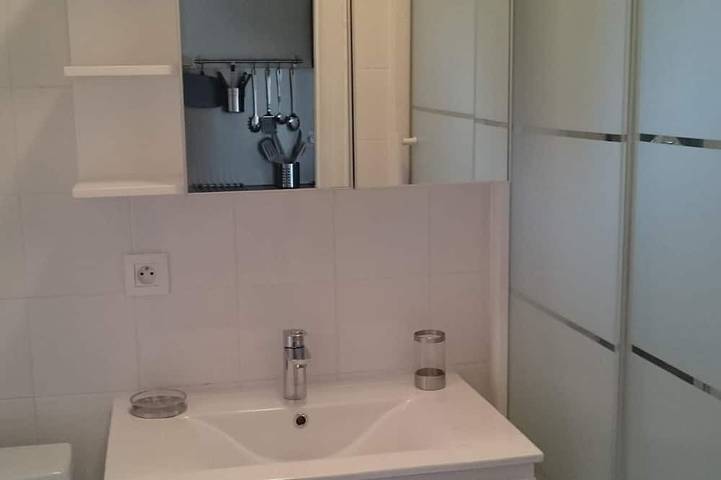 Location de vacances pour 3 personnes, avec jardin dans Cassy - 4