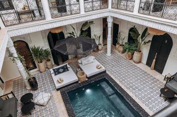 Gîte pour 2 personnes, avec sauna et terrasse ainsi que piscine et vue dans Jemaa el-Fnaa