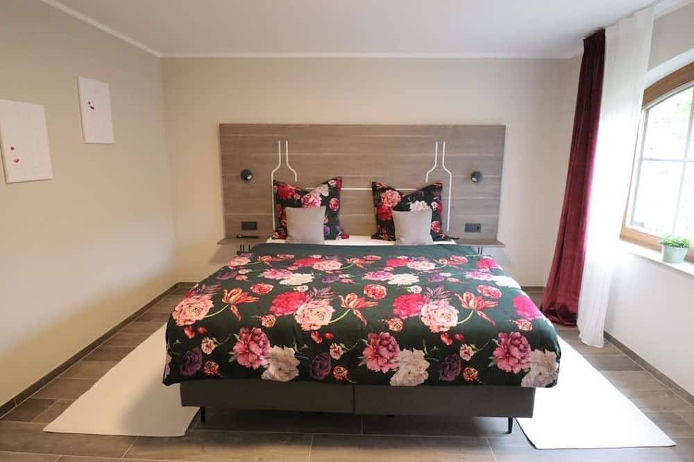 Ganze Wohnung, Ferienwohnung Weinbergsliebe - Wunderschöne Ferienwohnung am Weinberg in Rümmelsheim, Landkreis Bad Kreuznach