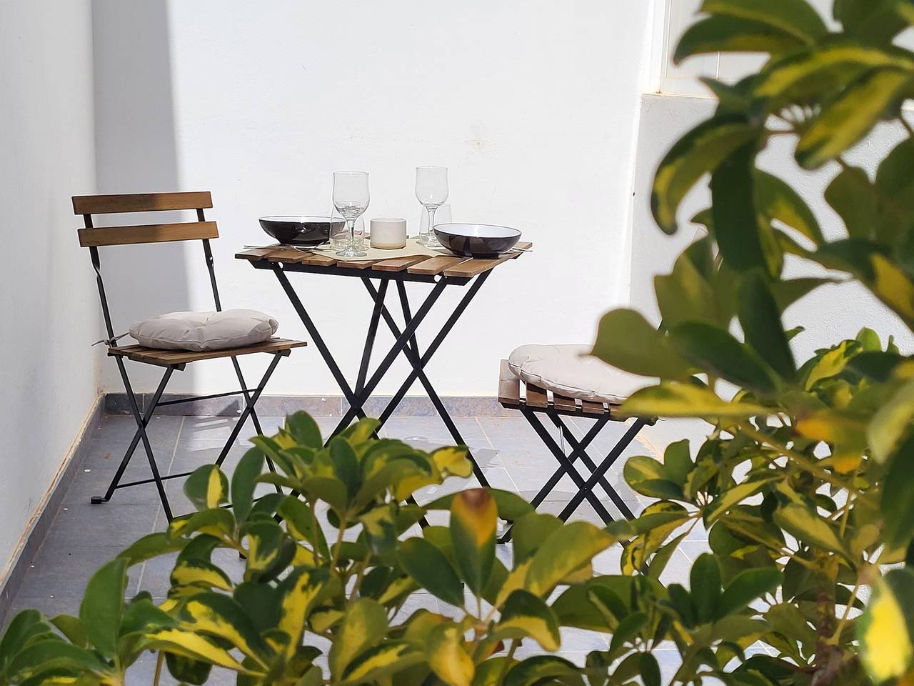 Apartamento entero, Apartamento 'Vanil Blanco' con vistas a la montaña, terraza privada y aire acondicionado in Playa Blanca, Yaiza