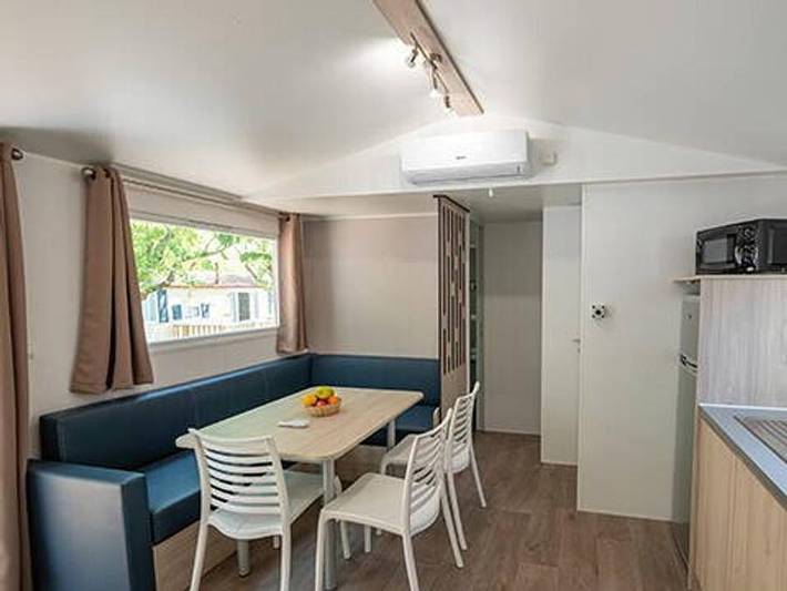 Mobil home pour 5 personnes, avec bassin pour enfant à Saint-Julien-des-Landes - 4