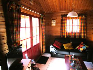 Chalet pour 6 Personnes dans Mauroux, Lot, Photo 1