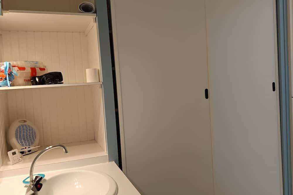 Ganze Wohnung, 5-seater studio rental at the foot of the La Mongie Tourmalet ski slopes in La Mongie, Bagnères-de-Bigorre