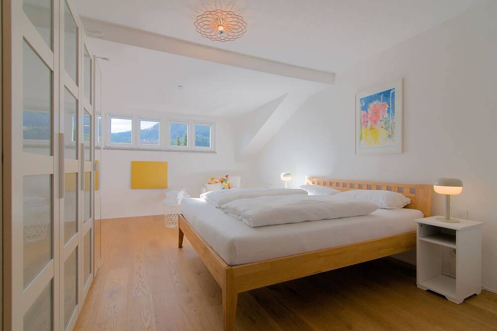 Entire apartment, Vacation apartment Cosima in Bad Wiessee, Bavarian Alps