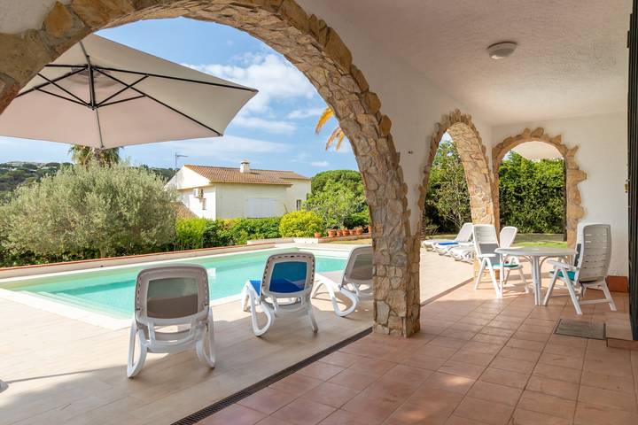 Casa rural para 8 personas, con Balcón y Jardín en Sant Feliu de Guíxols - 3