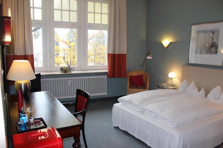 Hotel für 3 Personen, mit Terrasse in Lippstadt - 4