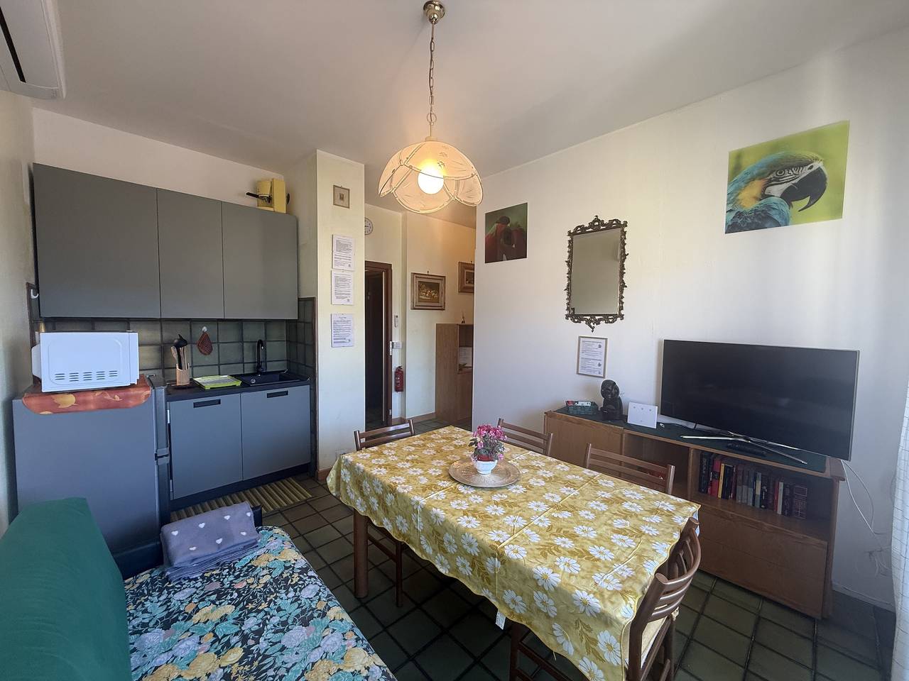 Entire apartment, Fronte mare con terrazza per Tramonti top in Andora, Riviera di Ponente