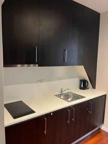 Vacation Rental for 4 Guests in Eiffel Tower, Paris, Picture 4