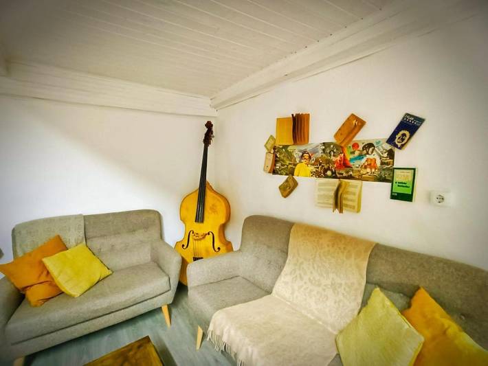 Apartamento para 10 personas, con vistas y jardín, Se admiten mascotas en Celanova