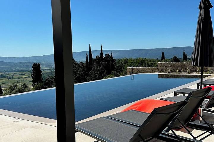 Villa pour 14 personnes, avec jacuzzi et jardin à Gordes