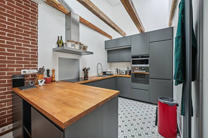 Ganze Wohnung, Ferienwohnung für 8 Personen mit Balkon in Paris, Ile de France
