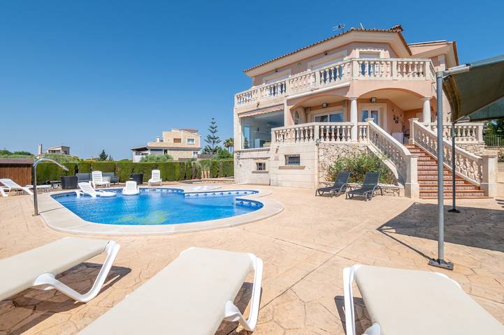 Ferienhaus für 7 Personen, mit Balkon und Whirlpool sowie Garten in Sa Torre - 4