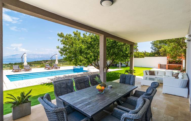 Charmante Unterkunft, 1 km vom Strand entfernt: 2-Zimmer-Wohnung mit Pool und WLAN in Hvar