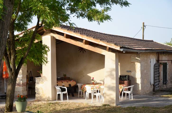 Ferienhaus für 6 Personen mit Terrasse in Bernac, Albi und Umgebung