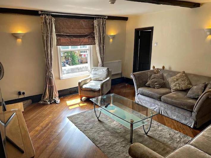 Gîte pour 7 personnes, avec terrasse dans Epping