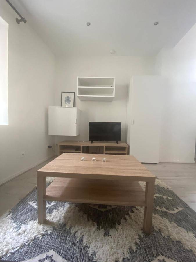 Appartement entier, One-Bedroom Apartment in Royat, Parc naturel régional des Volcans d'Auvergne