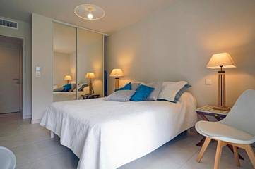 Gîte pour 2 personnes, avec jardin et piscine dans Golf et Tennis Club de Valescure