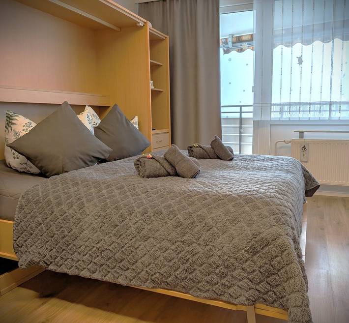 Appartement de vacances pour 5 personnes, avec piscine et sauna ainsi que jardin et vue - 1