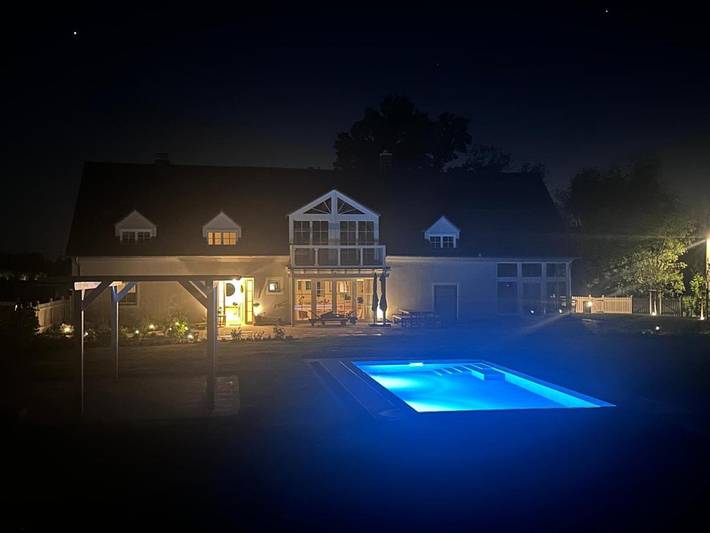 Villa für 8 Personen, mit Pool und Ausblick sowie Garten, mit Haustier