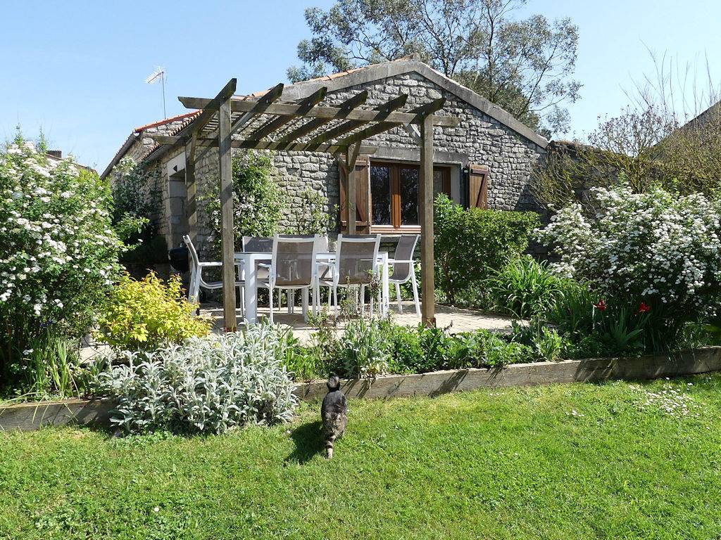 L'Ecurie - Gîtes Maison Lairoux, 15 km de La Faute-sur-Mer in Lairoux, Fontenay-le-Comte