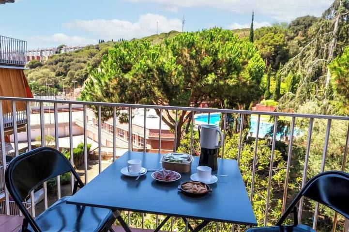 Ferienwohnung für 5 Personen, mit Pool und Garten sowie Balkon - 1