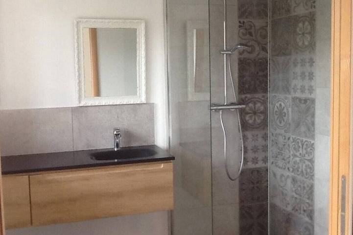 Location de vacances pour 2 personnes, avec jardin et terrasse à Gigean - 4