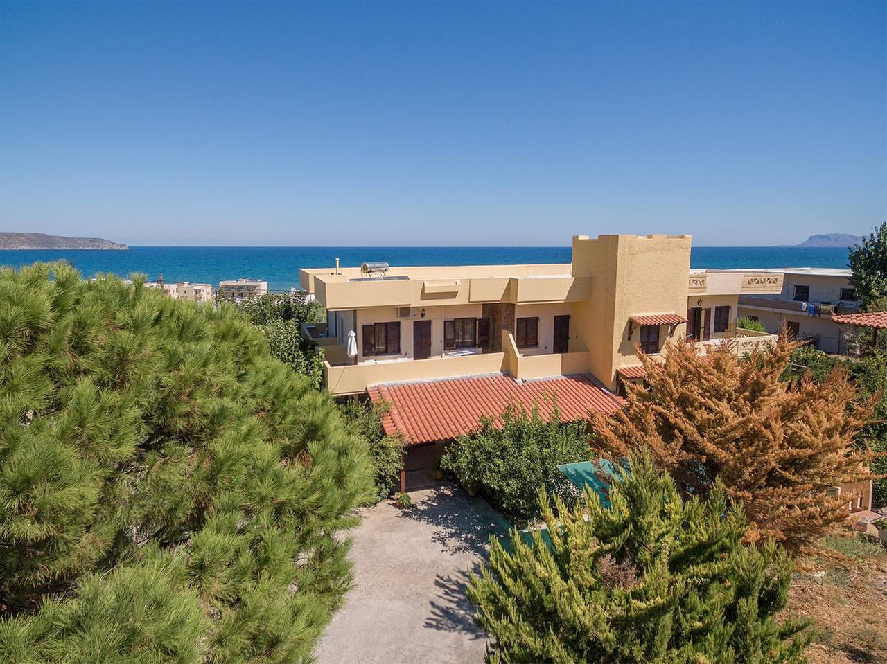 Romantic Corner - Anoula Osase Sea View Maisonette in Kato Stalos, Chania region