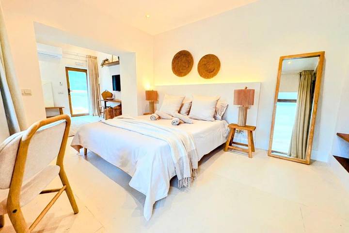 Maison d’hôte pour 2 personnes, avec jardin ainsi que vue et piscine à Lagoa - 3