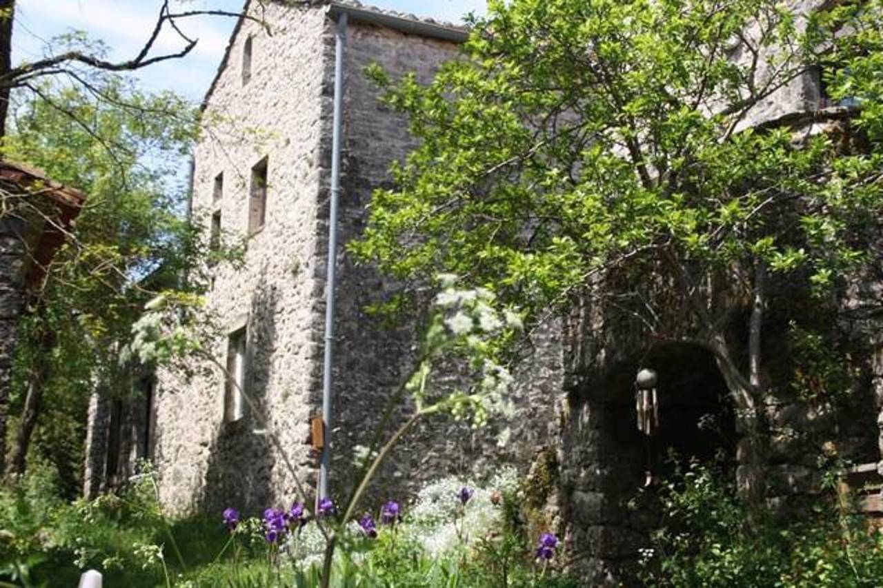 Maison de vacances "Larzac-Cevennes Grand Gite" avec terrasse in Vissec, Région Du Vigan