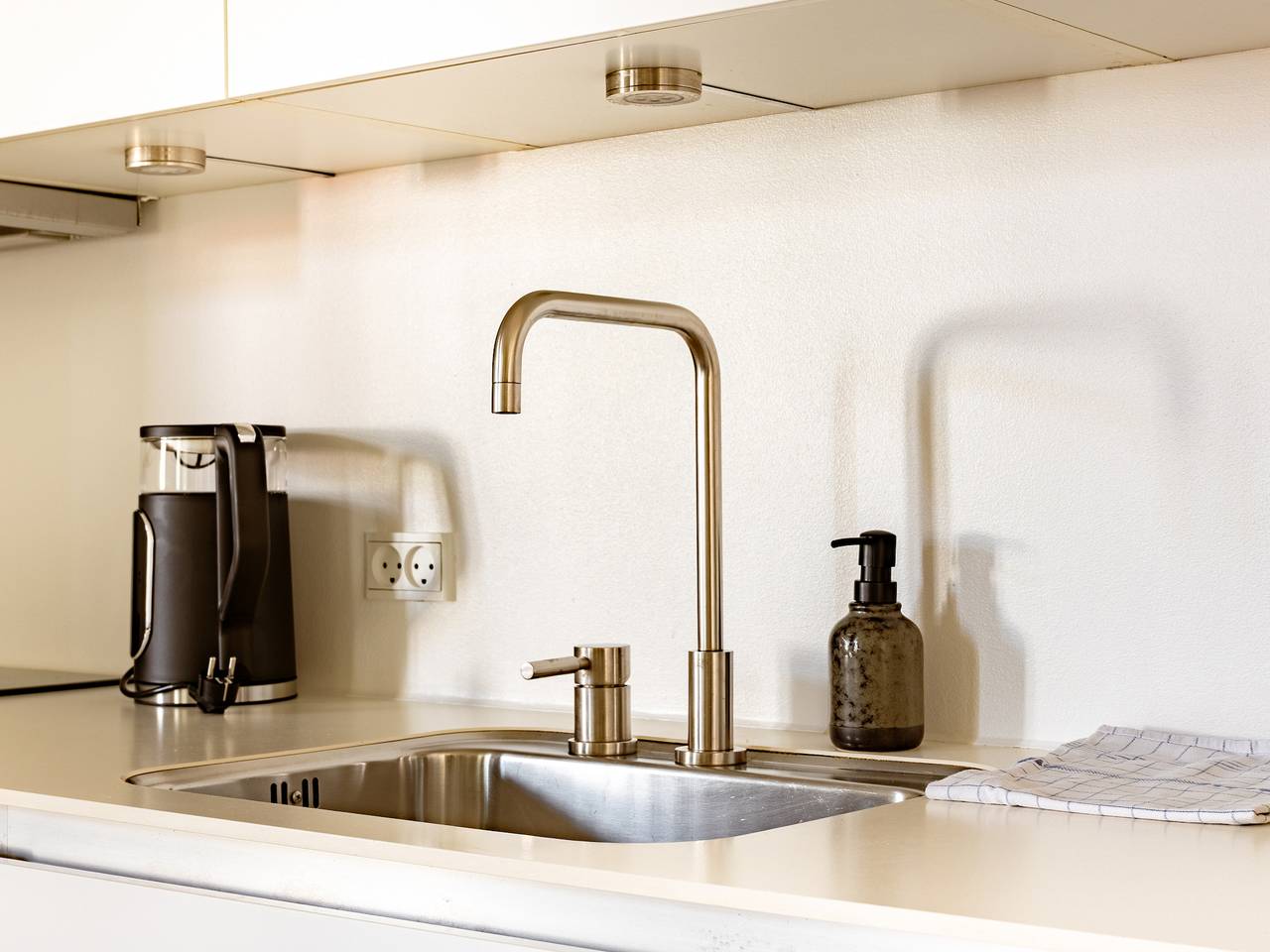 Ganze Wohnung, Shield 3 - 3-Zimmer-Wohnung mit Balkon im Zentrum von Kopenhagen in Kopenhagen Zentrum, Kopenhagen