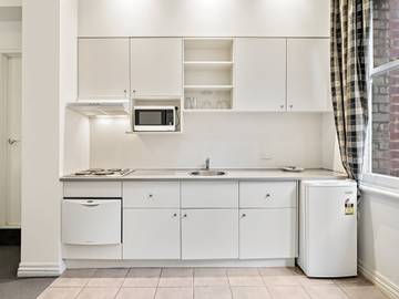 Studio for 2 People in Melbourne, Victoria, Photo 4