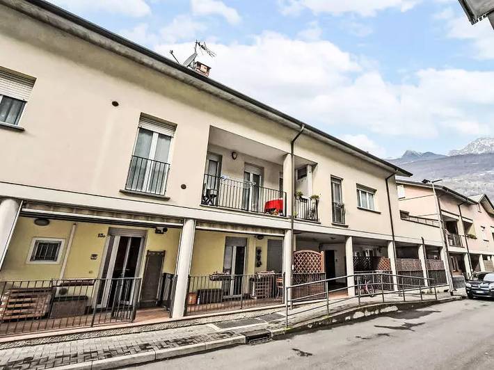 Appartamento intero, 2 Camere 4 Persone in Morbegno (Borgo), Morbegno