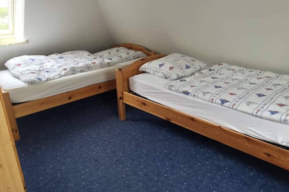 Ganze Wohnung, ⛱️Haus Aquamarin - Apartment Topas with sea view up to 5 Personen☀️ in Büsum, Dithmarschen