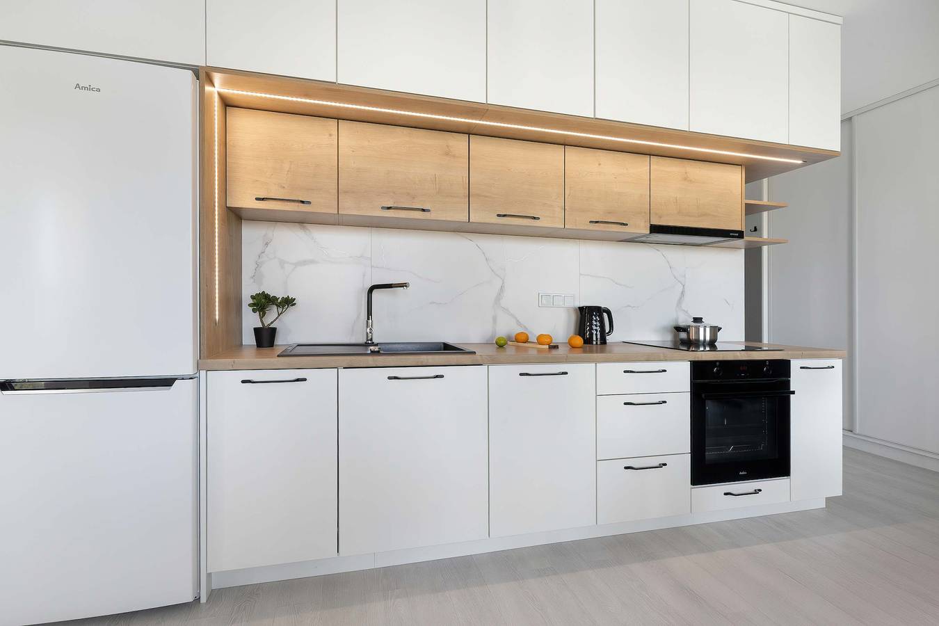 Ganze Wohnung, Spacious Apartment with a Balcony | Parking in Lublin, Lublin und Umgebung